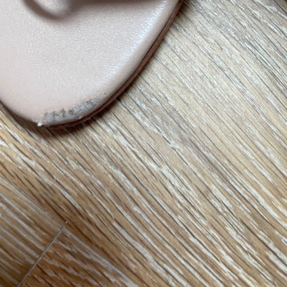 High Heels With Strings Detail - image 5